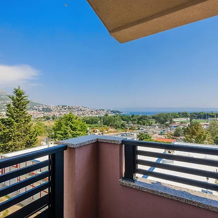 Pinia Split