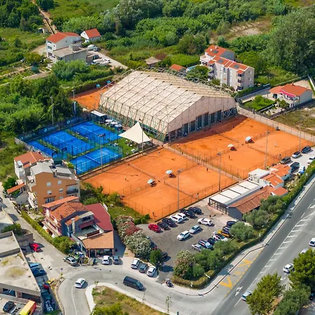 Pinija Apartment