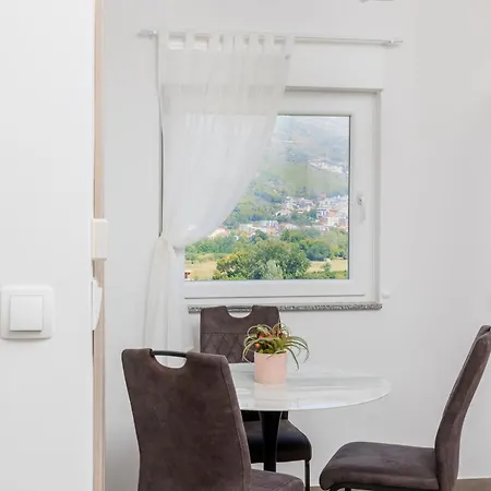Pinia Apartment Split